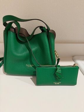 Kate Spade Knott Medium Crossbody Tote and Matching Watercress Knott wallet.